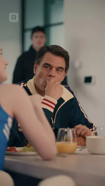 กองหลังคลุกฝุ่นหวนคืนสู่สนาม