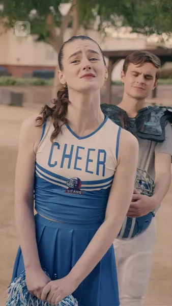 กองหลังคลุกฝุ่นหวนคืนสู่สนาม