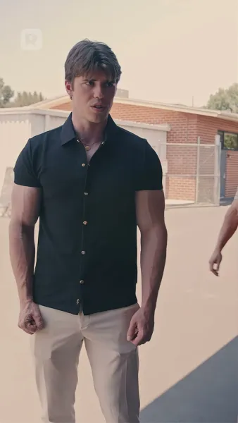 กองหลังคลุกฝุ่นหวนคืนสู่สนาม