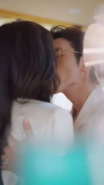 คืนนี้รักไม่หลับ