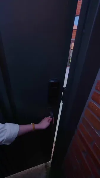 ซินเดอเรลล่ากับทายาทต้องสาป(พากย์ไทย) 