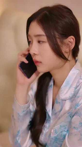 ซินเดอเรลล่ากับทายาทต้องสาป(พากย์ไทย) 