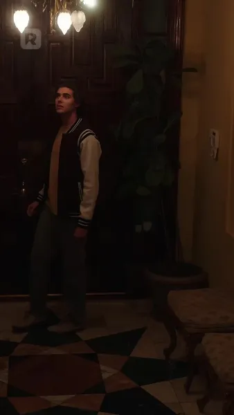 (พากย์) ทายาทที่แท้จริง VS ราชินีผึ้งตัวปลอม