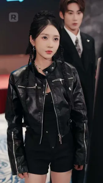 น้องสาวสุดโหด ราชินีตัวแม่