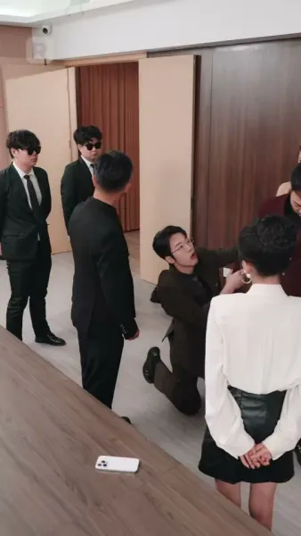 น้องสาวสุดโหด ราชินีตัวแม่