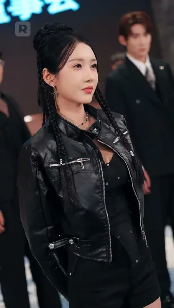 น้องสาวสุดโหด ราชินีตัวแม่