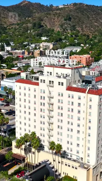 สามพี่ชายสายสปอยล์