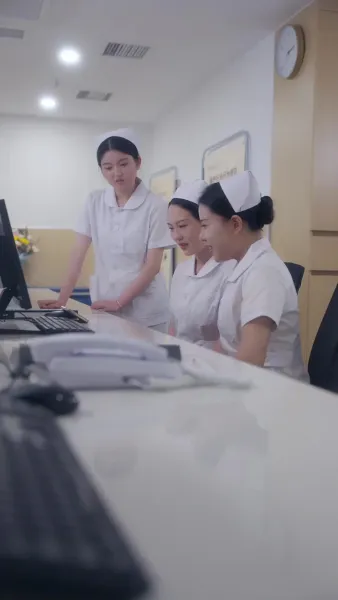 รักปลอมๆ หลงจริงจัง