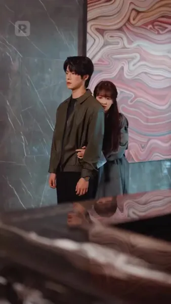 ถูกชุบชีวิตที่ขอบปากผา