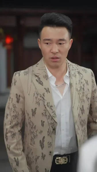 เธอกลับมา อย่างรุ่งโรจน์