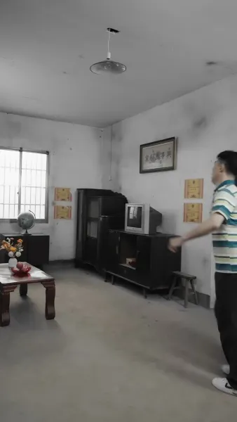 เธอกลับมา อย่างรุ่งโรจน์