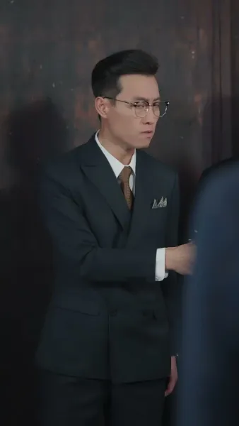 เธอกลับมา อย่างรุ่งโรจน์