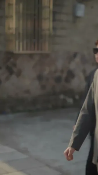 เธอกลับมา อย่างรุ่งโรจน์