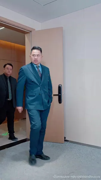 ประธานใหญ่หัวใจรักชาติ