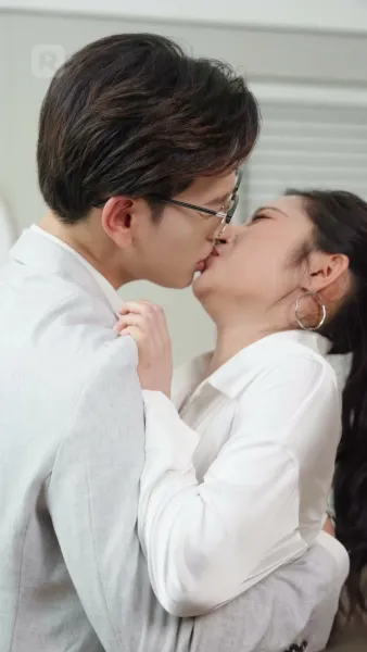 วิวาห์ฟ้าผ่าสามีคลั่งรัก