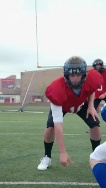 พี่ชายสามคนที่ไม่รู้คุณ