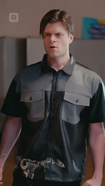 พี่ชายสามคนที่ไม่รู้คุณ