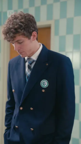 พี่ชายสามคนที่ไม่รู้คุณ