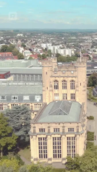 พี่ชายสามคนที่ไม่รู้คุณ