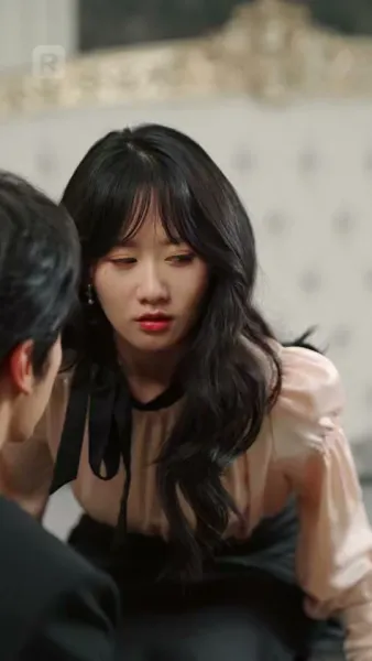 ซ่อนรักใต้เงาแค้น