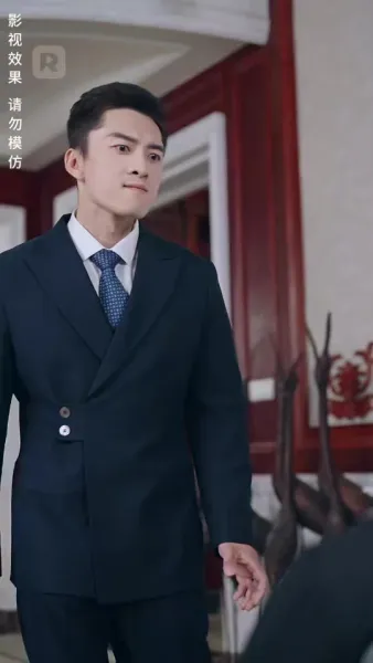 ซ่อนรักใต้เงาแค้น