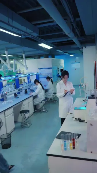 ราชินีแห่งวิทยาศาสตร์ ทำให้อดีตสามีตะลึง