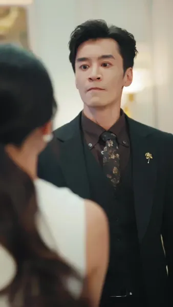 ราชินีแห่งวิทยาศาสตร์ ทำให้อดีตสามีตะลึง