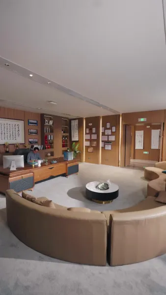 ราชินีแห่งวิทยาศาสตร์ ทำให้อดีตสามีตะลึง