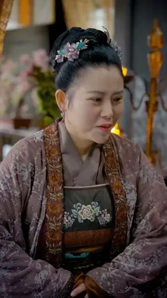 นางสนมพลิกฟ้า