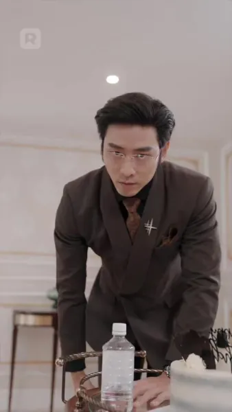 ก่อนรุ่งอรุณ