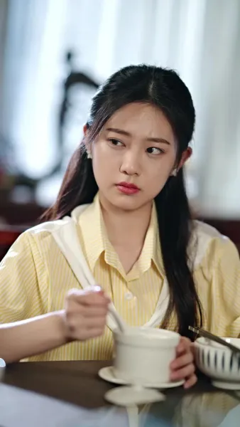 เกิดใหม่มาเป็นแฟนน้าชายชั่ว