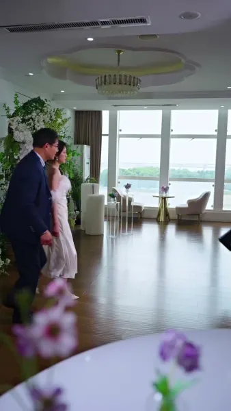 เกิดใหม่มาเป็นแฟนน้าชายชั่ว