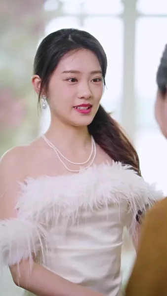 เกิดใหม่มาเป็นแฟนน้าชายชั่ว