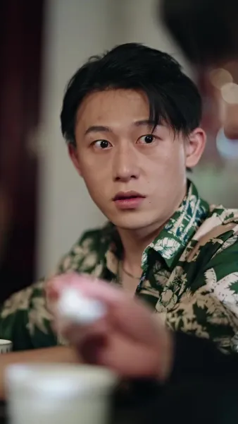 เกิดใหม่มาเป็นแฟนน้าชายชั่ว