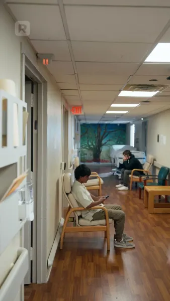 อัศวินในชุดส่องแสง