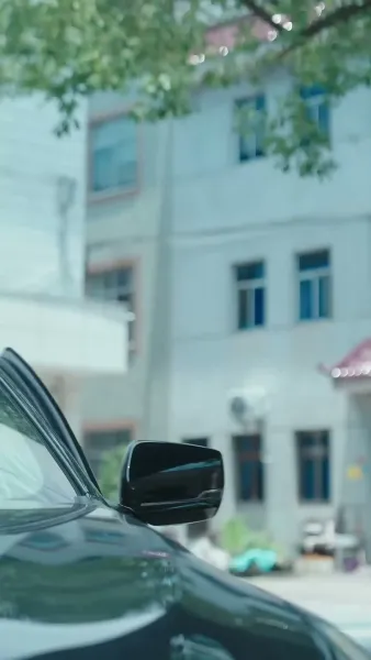 คู่ปรับล่าเงาอดีต