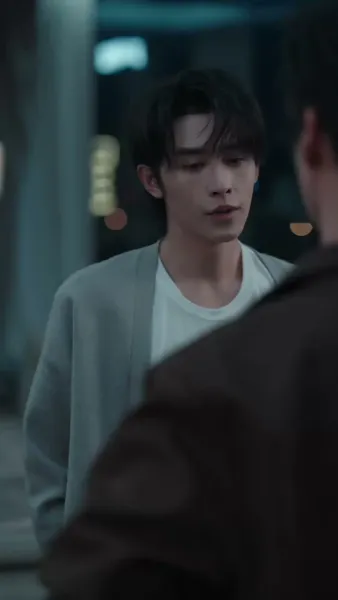 คู่ปรับล่าเงาอดีต