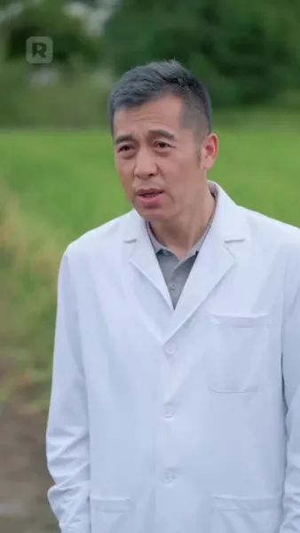 คุณตาวัย 10 ขวบ: เทพเจ้าหมากรุกคืนถิ่น