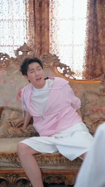 คุณตาวัย 10 ขวบ: เทพเจ้าหมากรุกคืนถิ่น