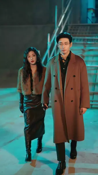 กลายเป็นแม่เลี้ยงของศัตรูตัวฉกาจ