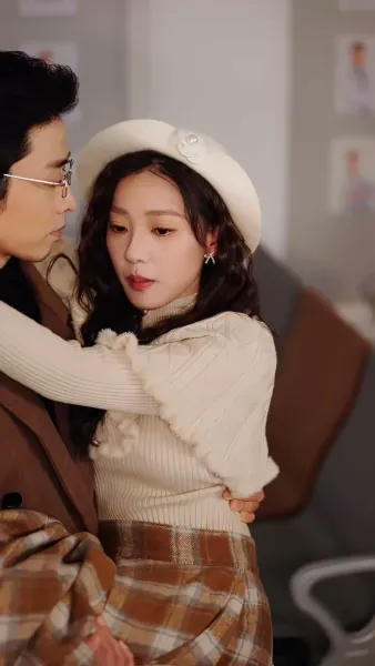 กลายเป็นแม่เลี้ยงของศัตรูตัวฉกาจ