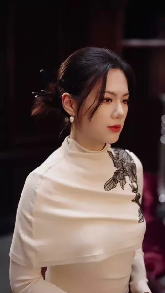 กลายเป็นแม่เลี้ยงของศัตรูตัวฉกาจ