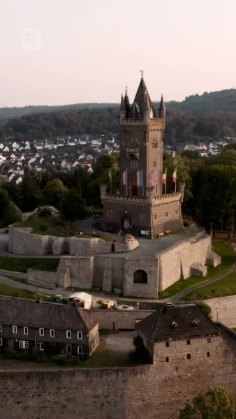 ถูกอัลฟ่าของเธอยึดครอง