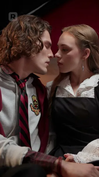 ถูกอัลฟ่าของเธอยึดครอง