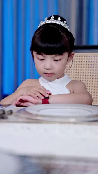 มะมี้ แดดดี้มีรักแท้ มาเสิร์ฟ