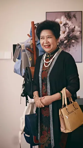 มะมี้ แดดดี้มีรักแท้ มาเสิร์ฟ