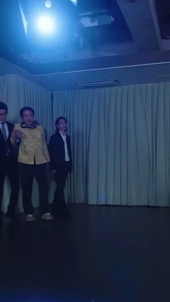 ประธานตกกระป๋อง