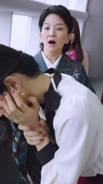 ประธานตกกระป๋อง