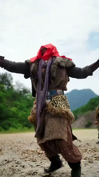 ฮองเฮาจอมไฮเทค