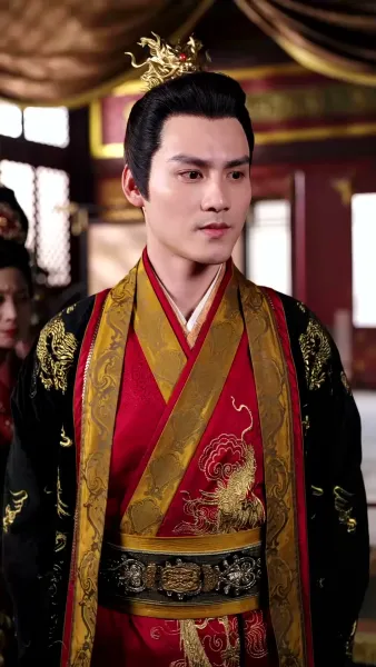 ฮองเฮาจอมไฮเทค